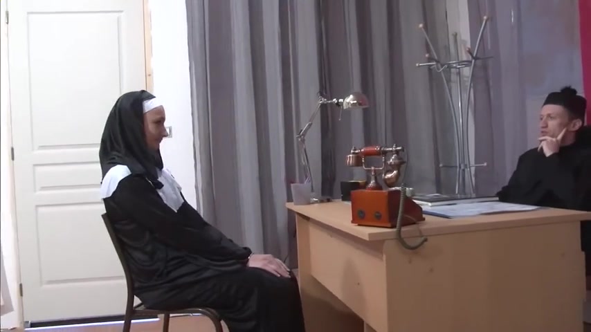 Трахают Монашек Порно Видео